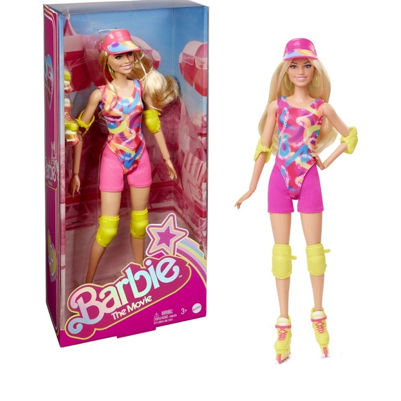 Barbie The Movie Collectible, Margot Robbie as Barbie in Inline Skating Outfit - Picture 2 of 7